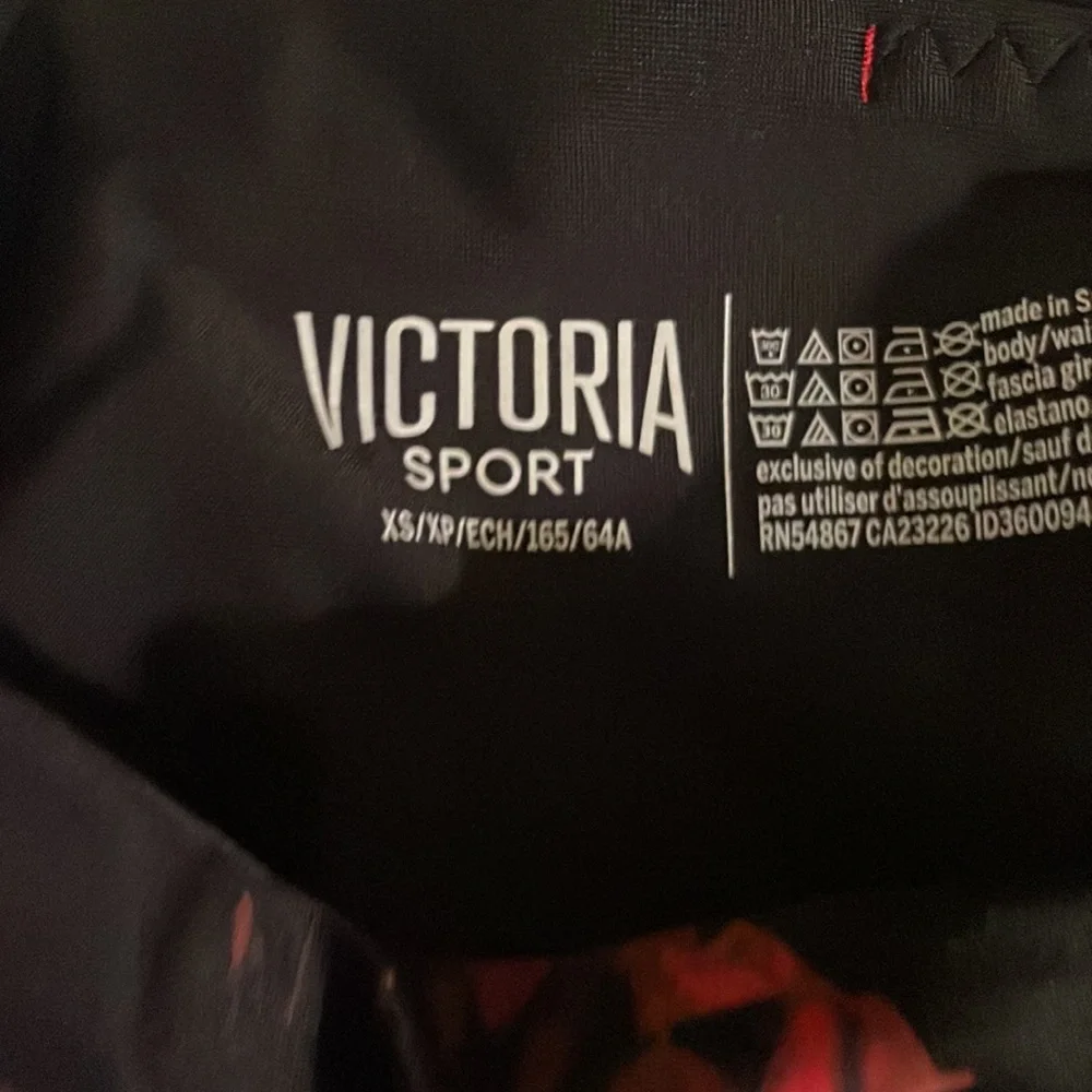Victoria Sport- Roses🌹 - Picture 2 of 4